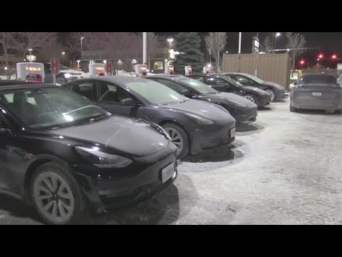 Electric vehicle drivers stranded because of cold-weather charging problems